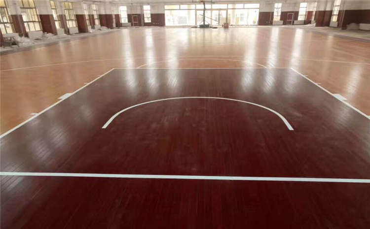 福建硬木企口體育木地板哪個好