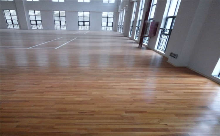 江蘇硬木企口體育場地板什么牌子好