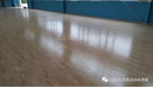 天津長(zhǎng)榮科技集團(tuán)體育館木地板成功案例 天津長(zhǎng)榮科技集團(tuán)體育館木地板成功案例