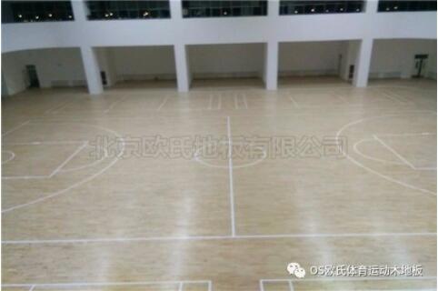 寧夏石嘴山星海中學(xué)籃球館木地板 寧夏石嘴山星海中學(xué)籃球館木地板